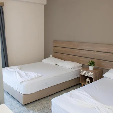 Hotel Tota Marinou